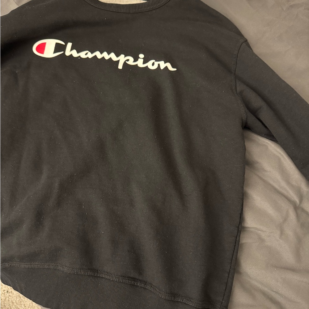 Champion Black Crewneck Sweatshirt